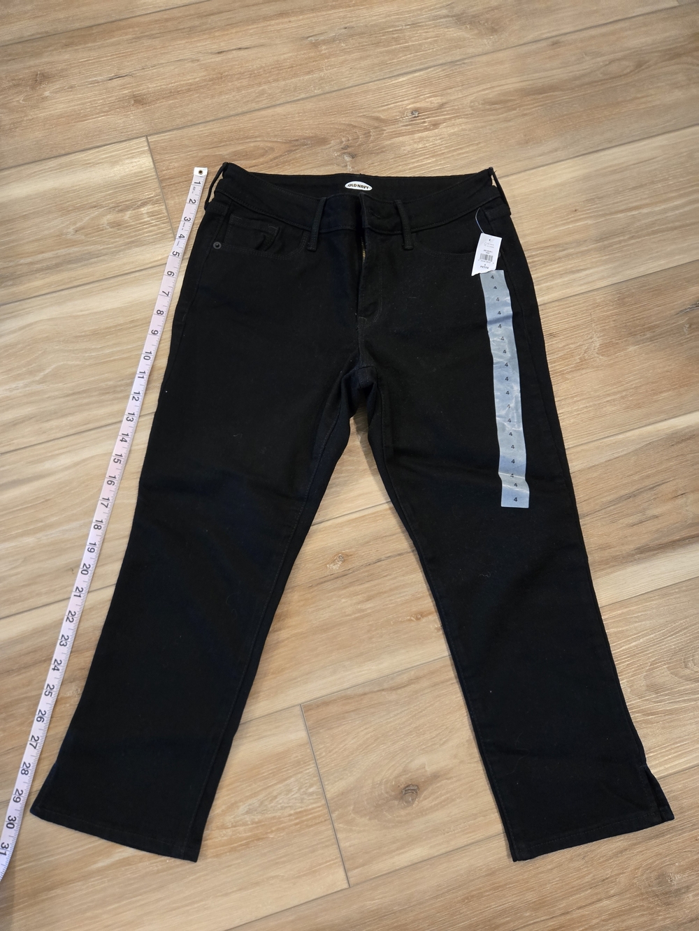 Old Navy Black Capri Stretch Jeans 4 Petite